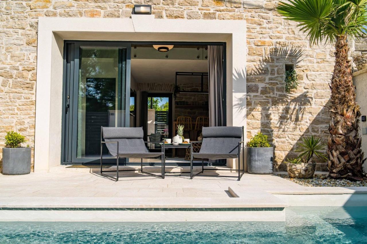 Stone House With Pool Poeta Villa Pridraga ภายนอก รูปภาพ