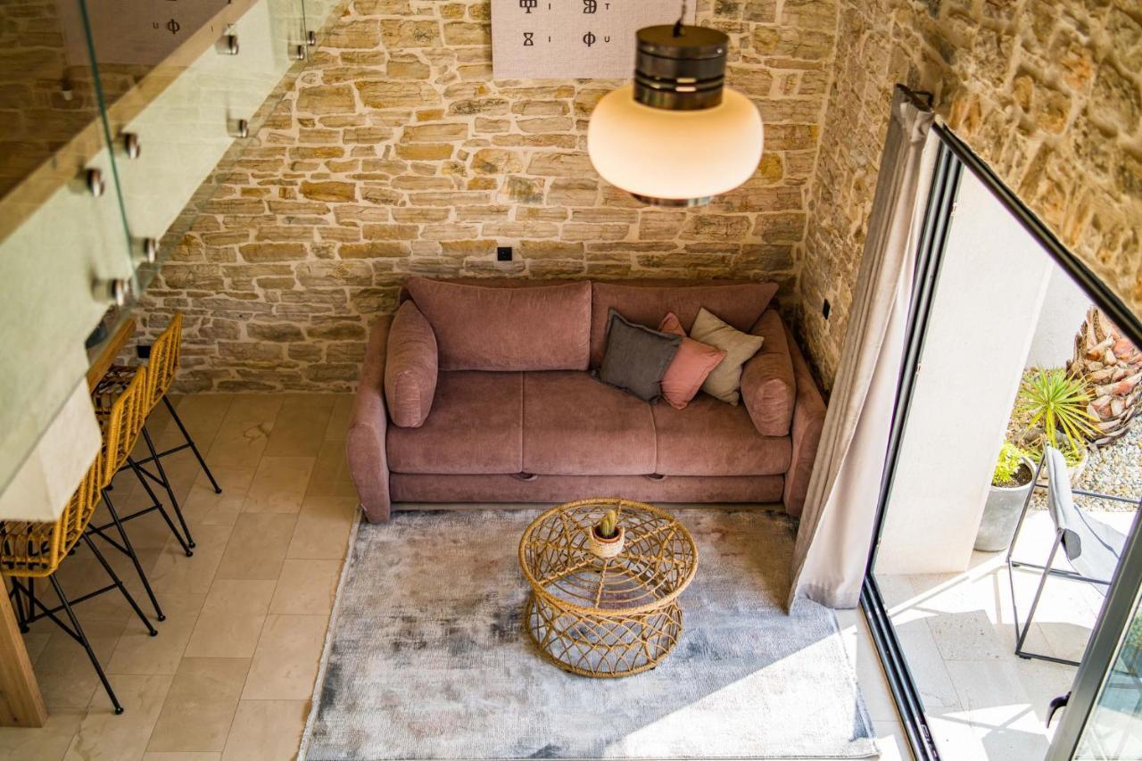 Stone House With Pool Poeta Villa Pridraga ภายนอก รูปภาพ